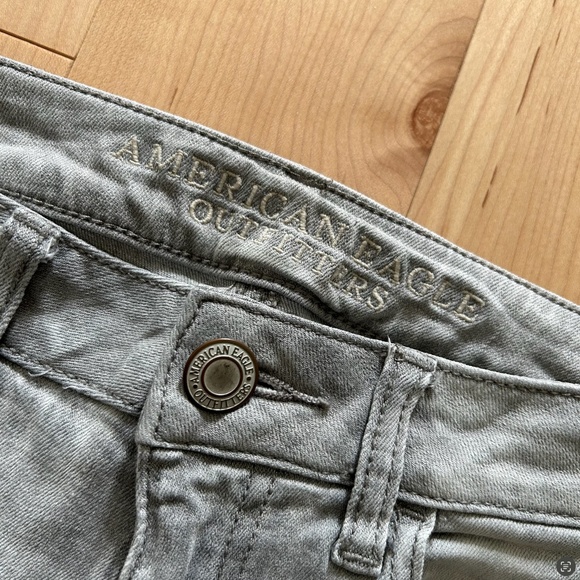 American Eagle stretch jeans - Picture 4 of 10